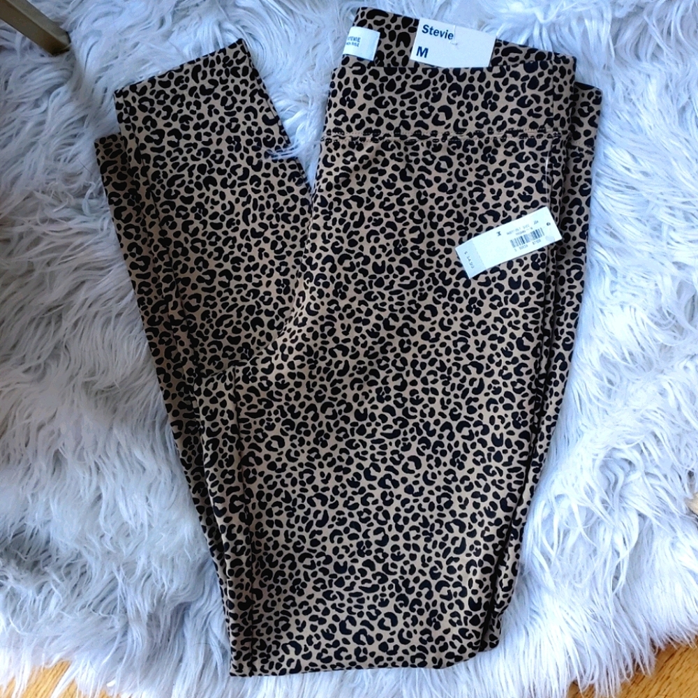 Leopard leggings